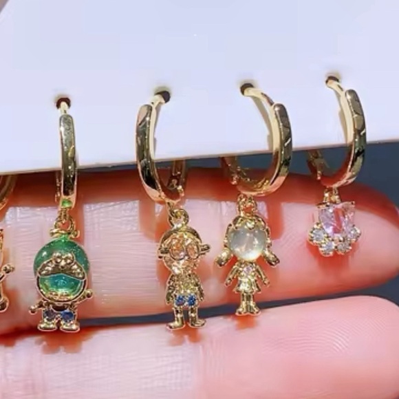 14K Gold Plated Doraemon Theme Earrings Huggie Hoop Dangle Mismatched Set - Picture 4 of 4